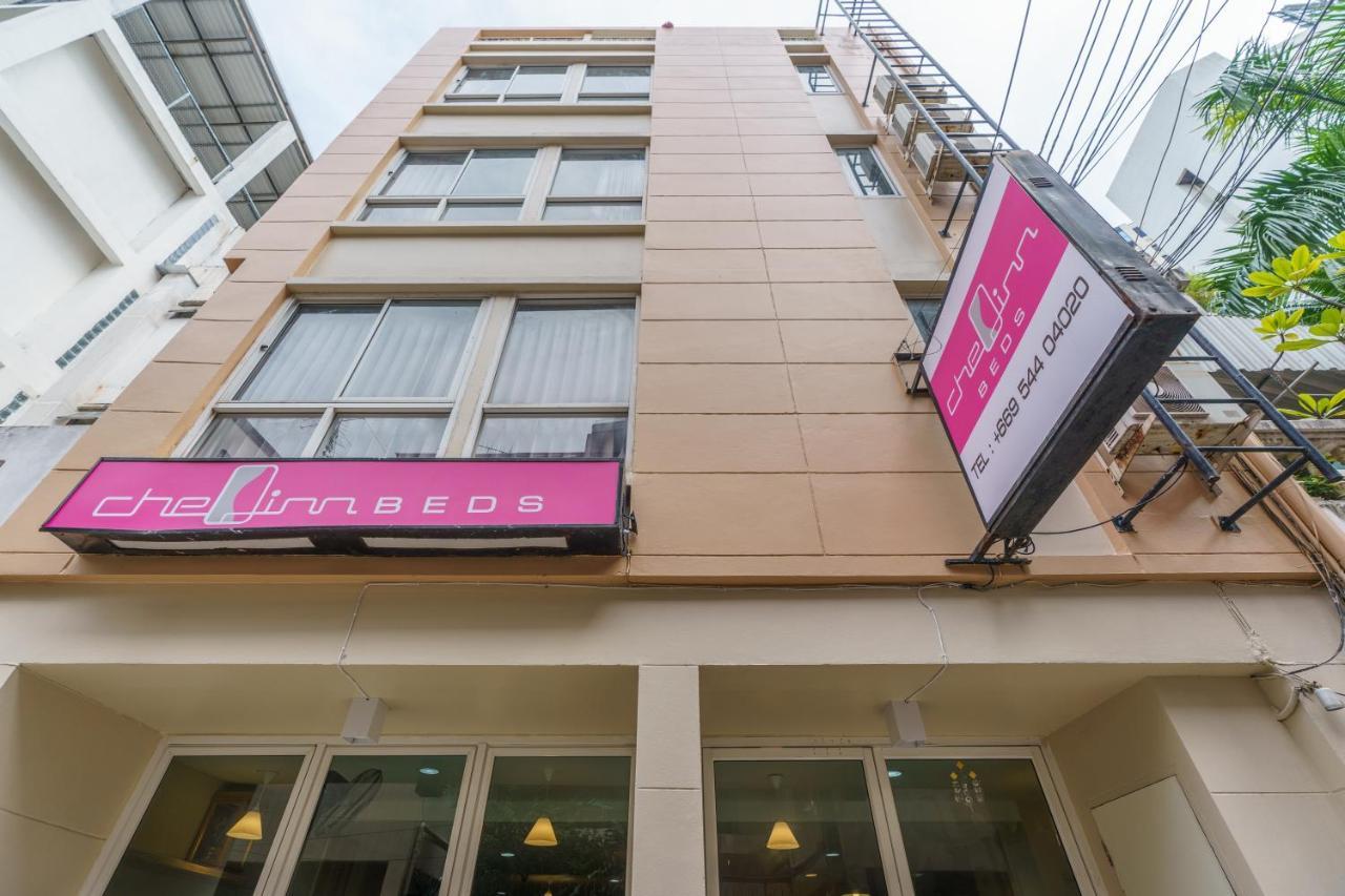 Cheqinn Bed Sukhumvit 4 Nana Plaza Bangkok Exterior foto